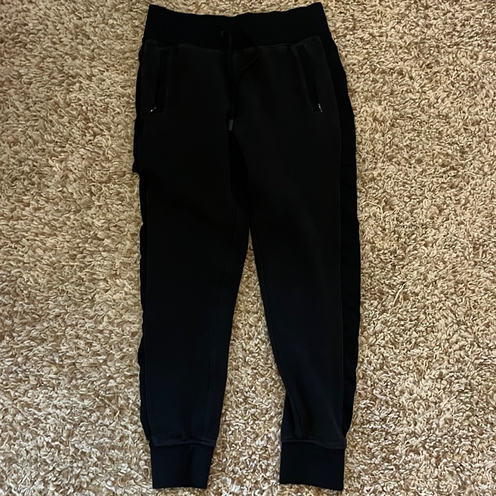 Lululemon Black Jogger Sweats